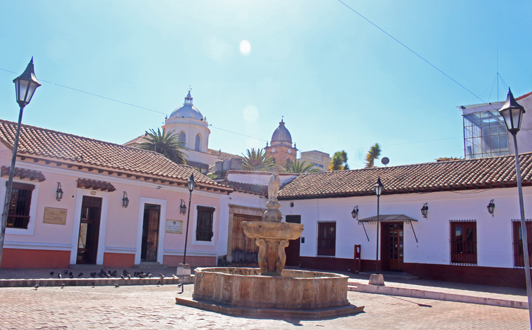 Plazoleta del Mono de la Pila